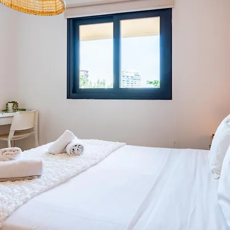 Apartment Odin 1-br & Balcony In Larnaca