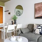 Apartament Odin 1-br & Balcony In *