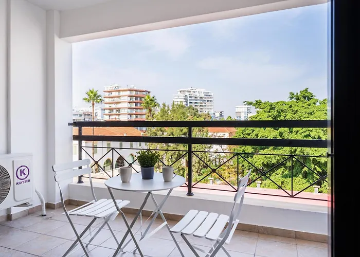 Daire Odin 1-br & Balcony In