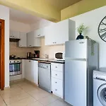 Odin 1-br & Balcony In * 拉纳卡